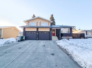 4337 10th Ave, Edson, AB T7E 1B1