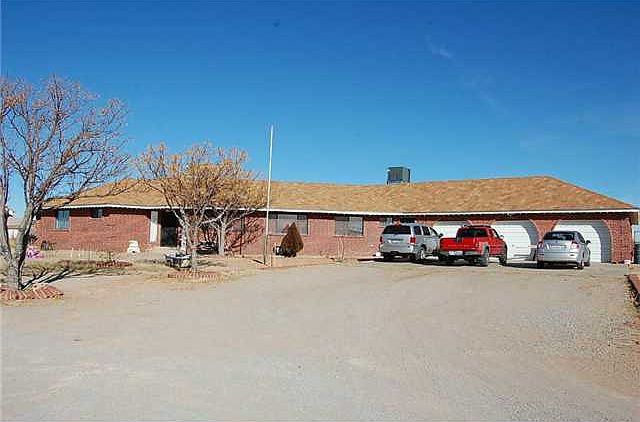 1st image of 4940 Indian Wells Dr