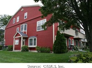 16 Marina Point Dr, Old Saybrook, CT 06475