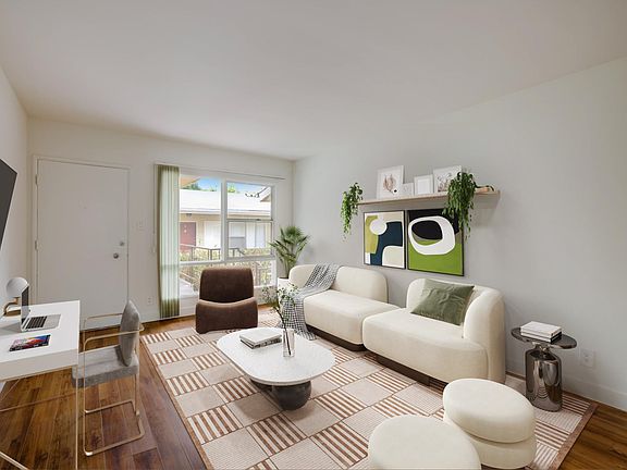 2nd image of 10584 Santa Monica Blvd APT 205