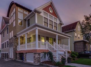 322 Livingston Ave, Lyndhurst, NJ 07071