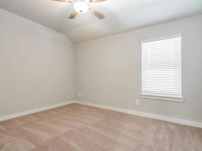 2529 Moser Ln — Photo 19