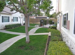 2310 Santa Ana Ave APT B, Costa Mesa, CA 92627