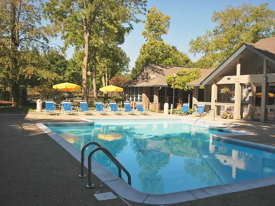 Idlewood Apartments