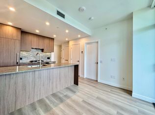 626 Claremont St #2008, Coquitlam, BC V3J 0T1