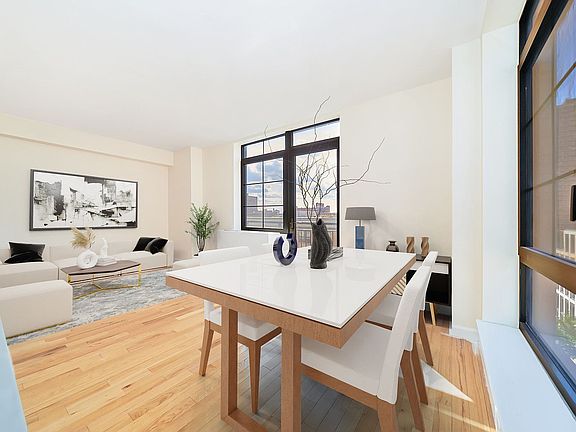 3rd image of 216 E 121st St #6A