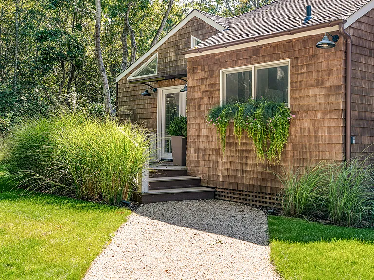20 Renees Way — Photo 4