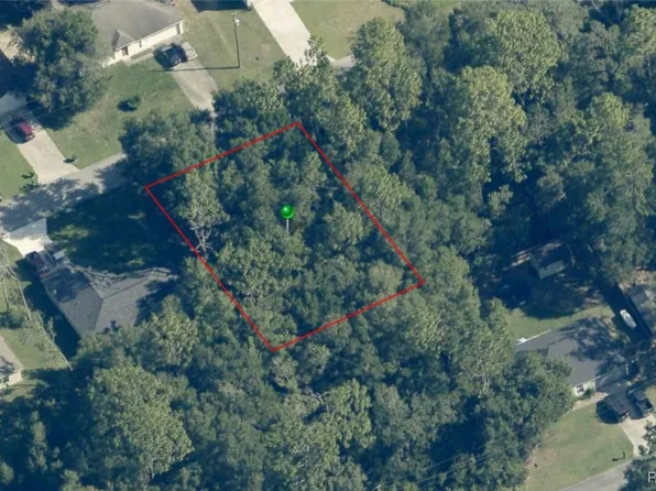 1760 W Dock Pl, Citrus Springs, FL 34434