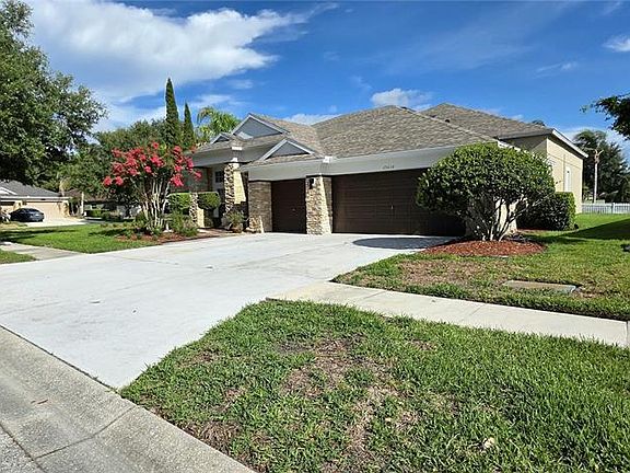 4th image of 25638 Ferdinand Ct