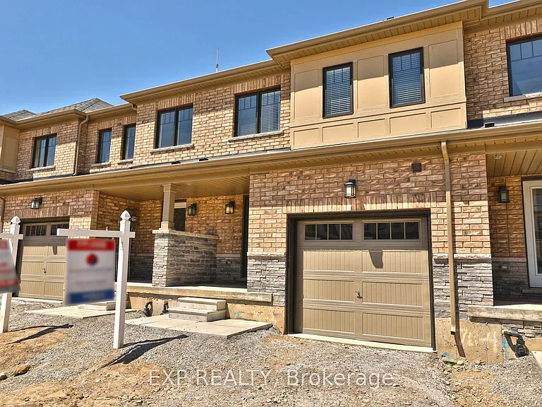 7 Pagebrook Cres — Photo 1