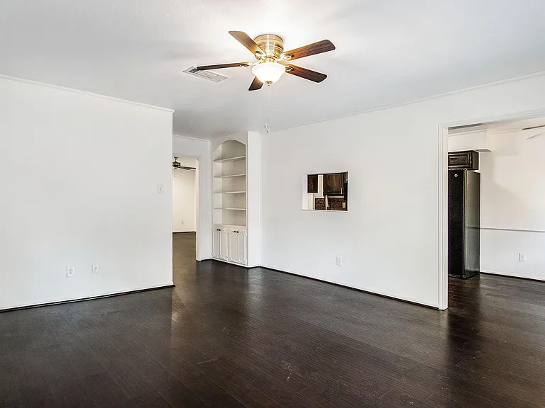 14304 Misty Meadow Ln — Photo 3