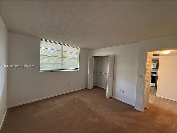 5th image of 1000 Colony Point Cir APT 303