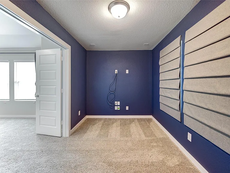 6027 Jenna Way — Photo 36