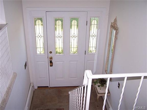 4th image of 540 Union Ave