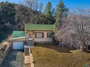 647 Moulton Ave, Raton, NM 87740