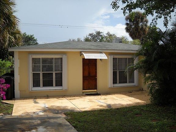 2nd image of 1608 S N Street