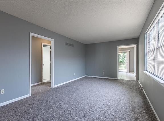 5th image of 8702 N Hull Ave