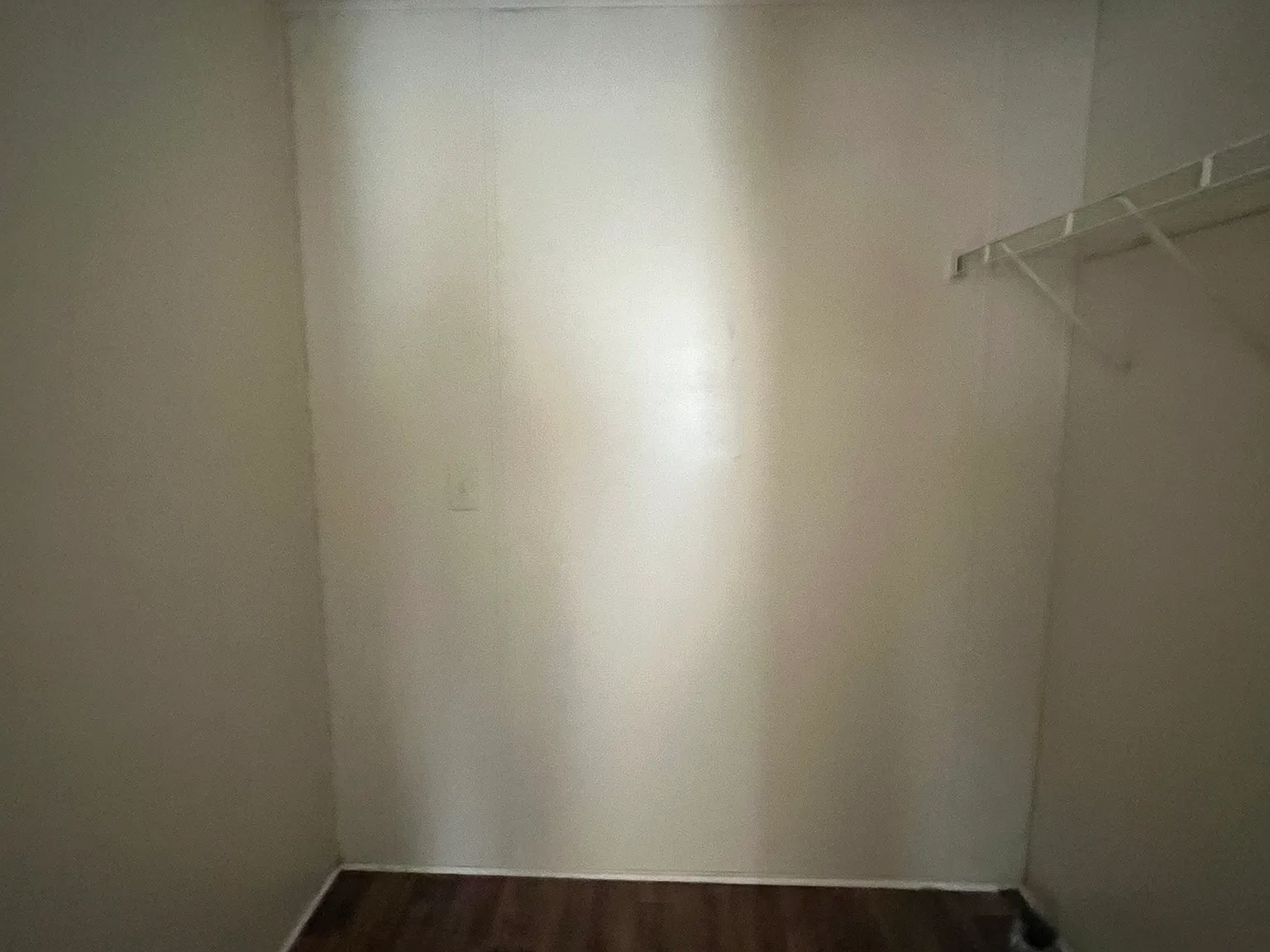 3 bed, $995 — Photo 3