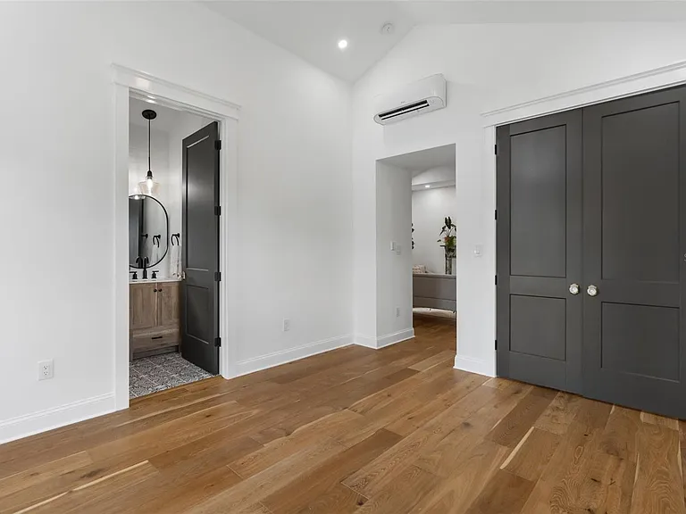 3501 W Tacon St — Photo 76