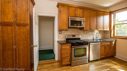 Rented by Garfield Realty 