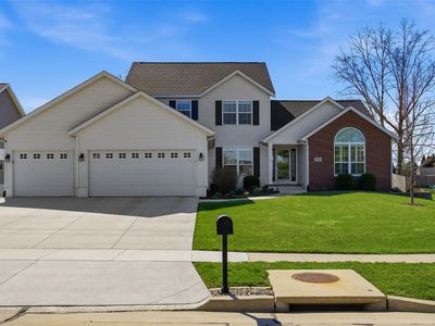 2085 Plymouth St, Marion, IA, 52302