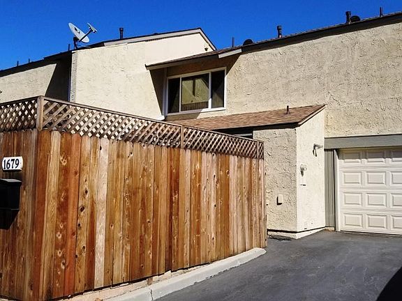 2nd image of 1679 Addax Cir