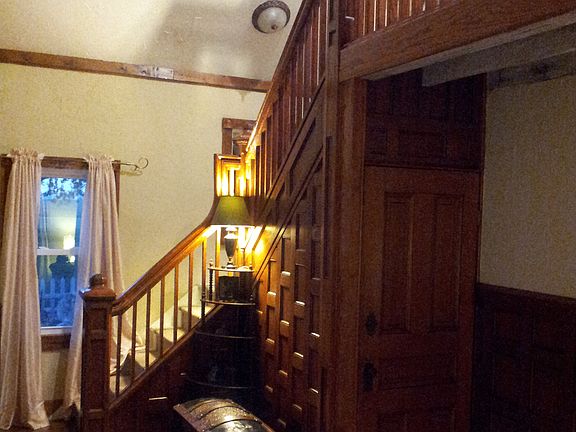 Beautiful oak staircase