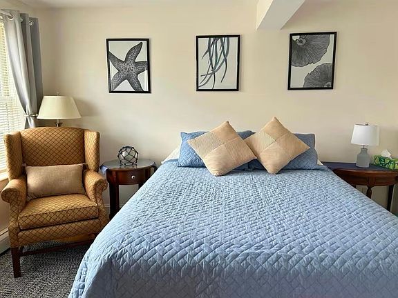 4th image of 1300 Ocean Blvd #1