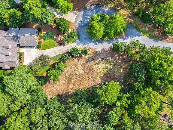 5th image of 1010 Kimbrough Hill Ct