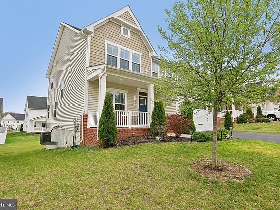 3rd image of 11002 Corner Stone Ln