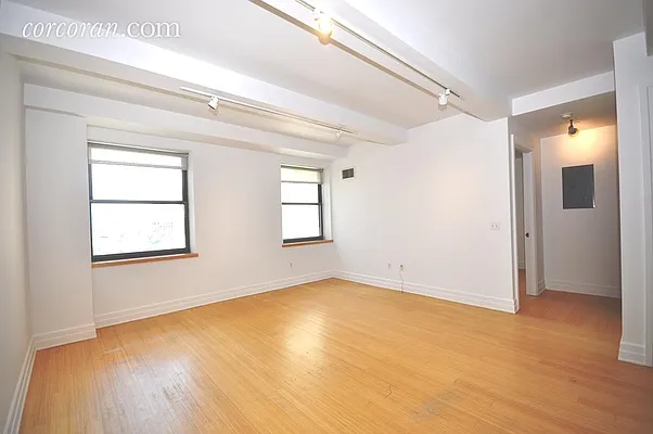 Rented by Corcoran | media 31