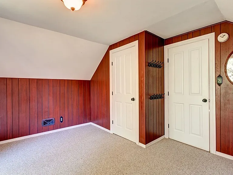 392 Doris Dr — Photo 7