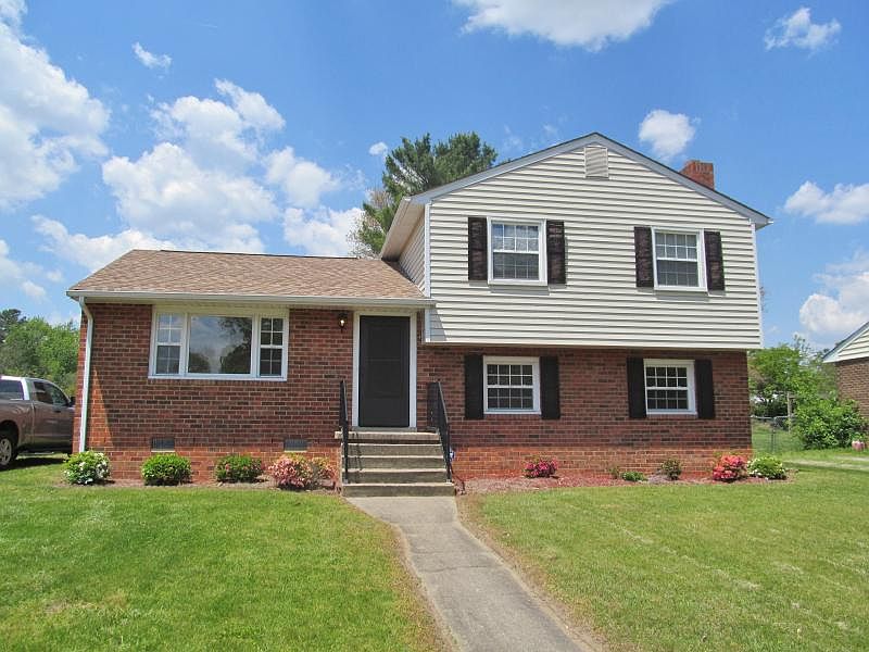 1st image of 1200 Fernleaf Dr