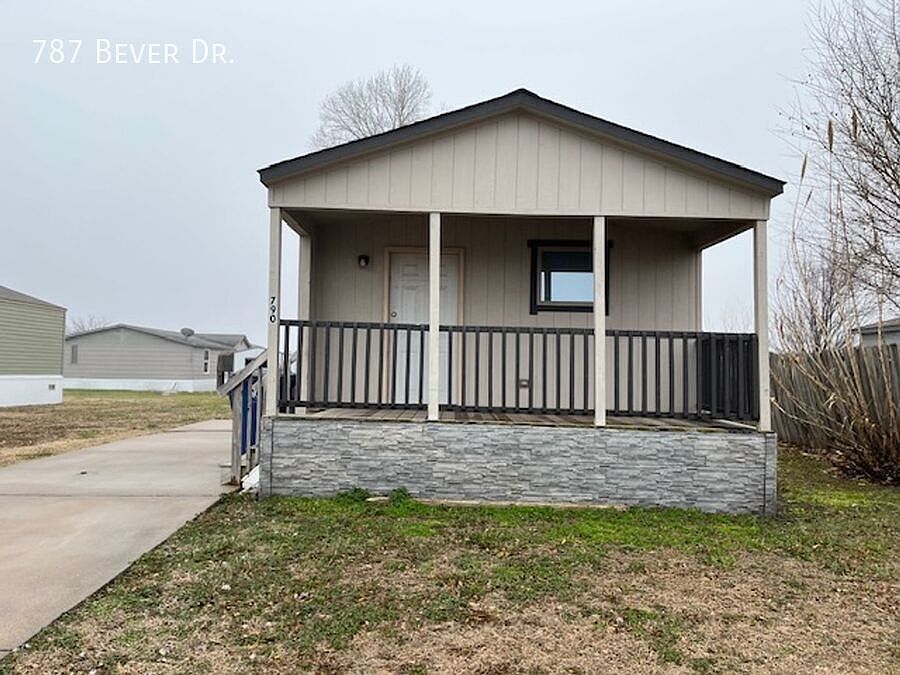 1st image of 787 E Bever Dr