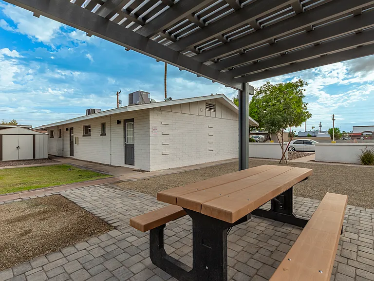 2012 S Granada Dr #F — Photo 17