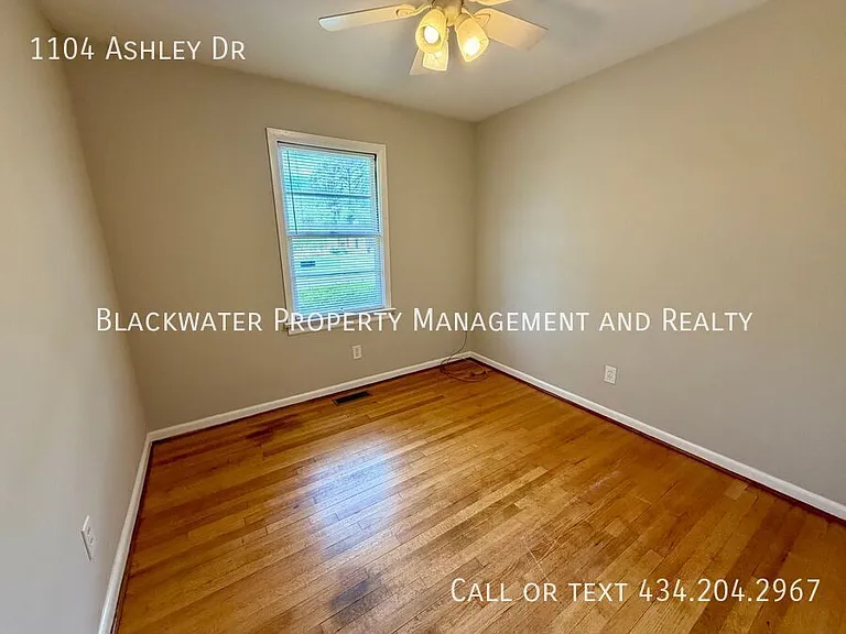 1104 Ashley Dr — Photo 10