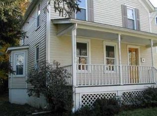 5 Clinton Ave, Warwick, NY 10990