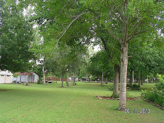 Front of property facing Skinner Ridge Lane