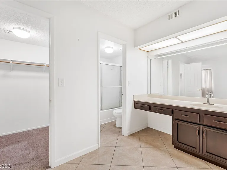 1701 E Katie Ave #1 — Photo 23