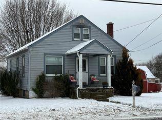 446 E Lawn Rd, Nazareth, PA 18064
