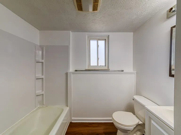 6315 Grovenburg Rd — Photo 12