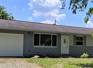 307 College St, Ligonier, IN