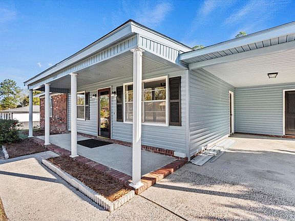 4th image of 3640 Madrid Drive