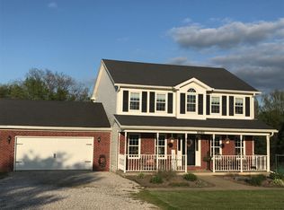 8290 S Riverview Ct, Pekin, IN 47165