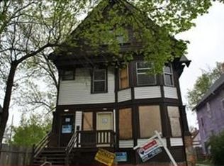 2028 N 41st St, Milwaukee, WI 53208