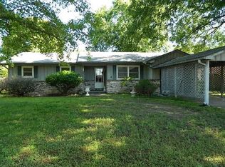 422 Warren Way, Arkansas City, KS 67005