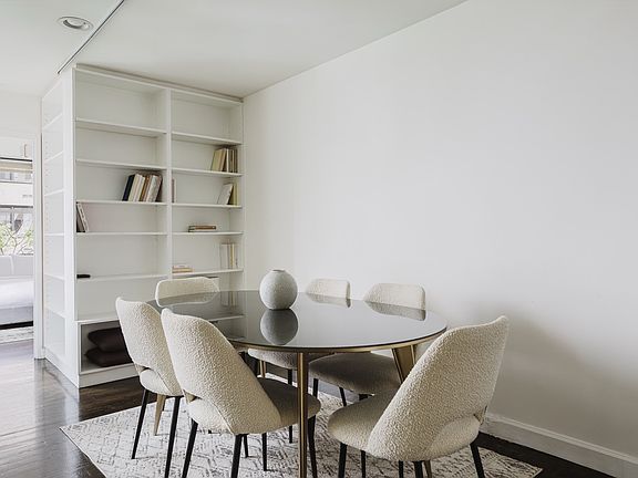 5th image of 323 E 51st St #4