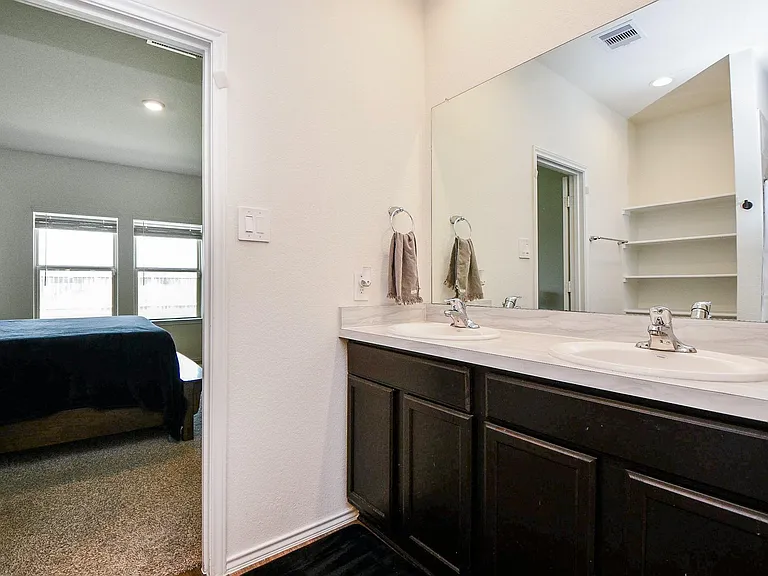 5255 Cherry Tallow Trl — Photo 9