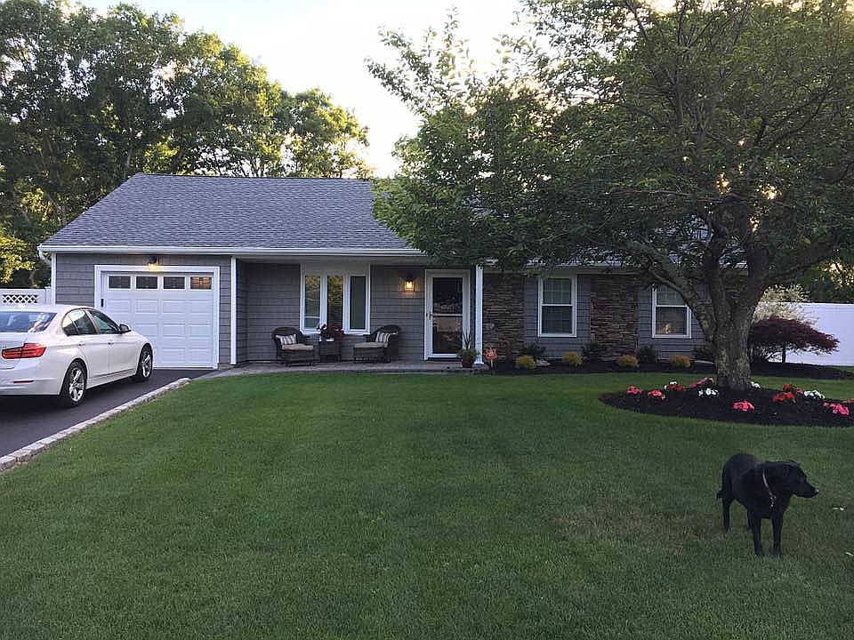 1st image of 54 Glenmere Ln