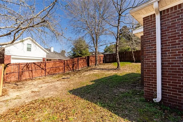 6762 Biltmore Ct — Photo 36